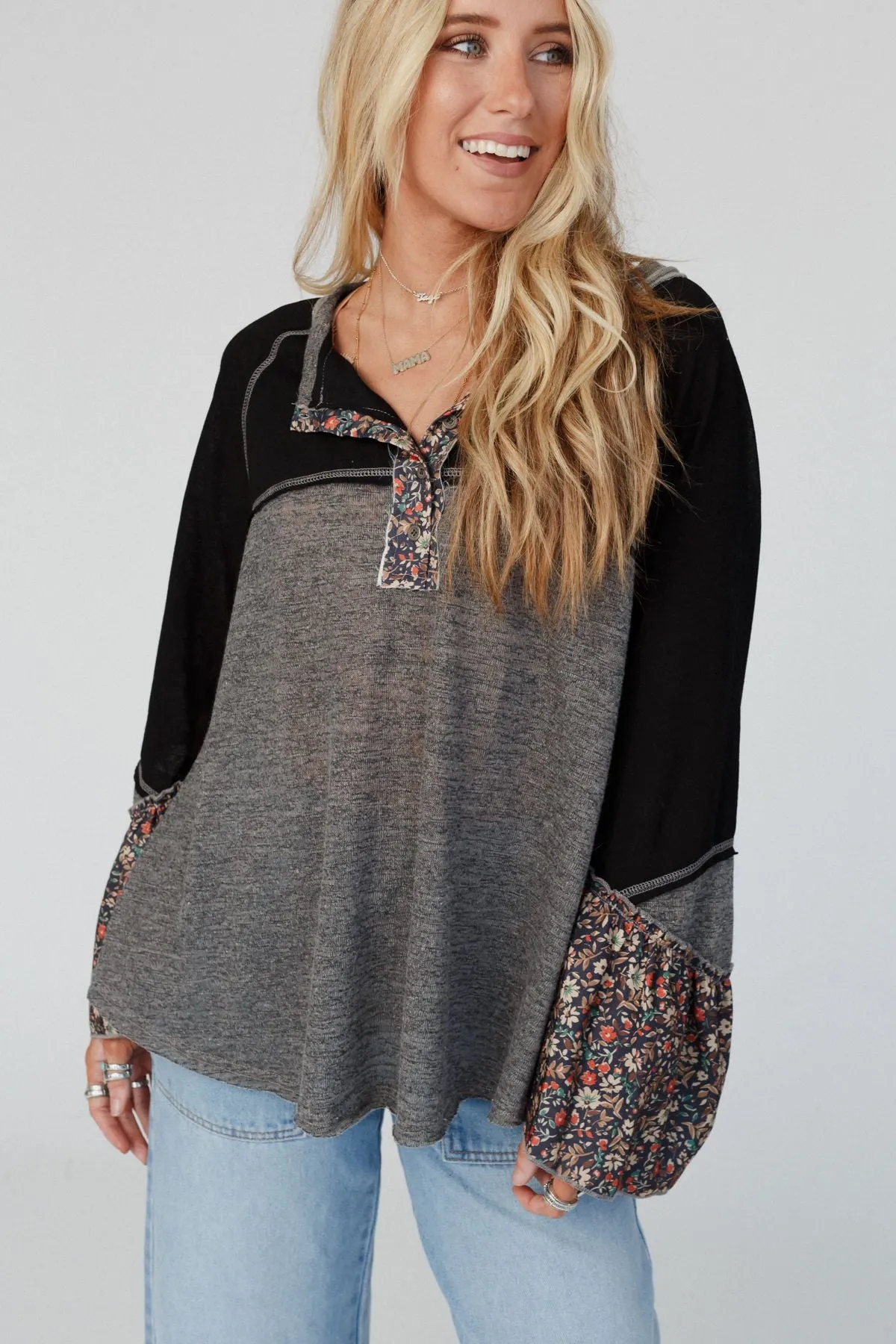 Blooms Of Love Contrast Top - Black