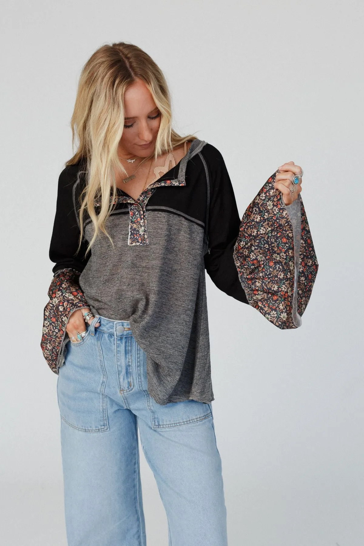 Blooms Of Love Contrast Top - Black