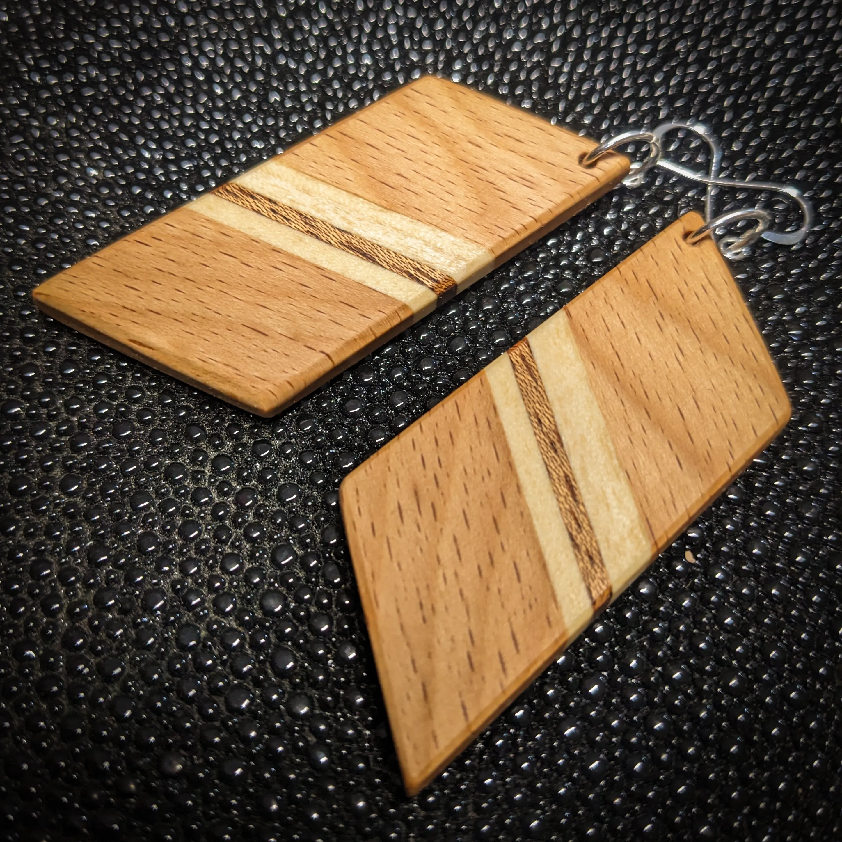 Diagonal Stripe Dangle Earrings