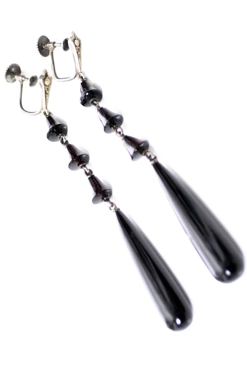 Vintage Art Deco Black dangle earrings