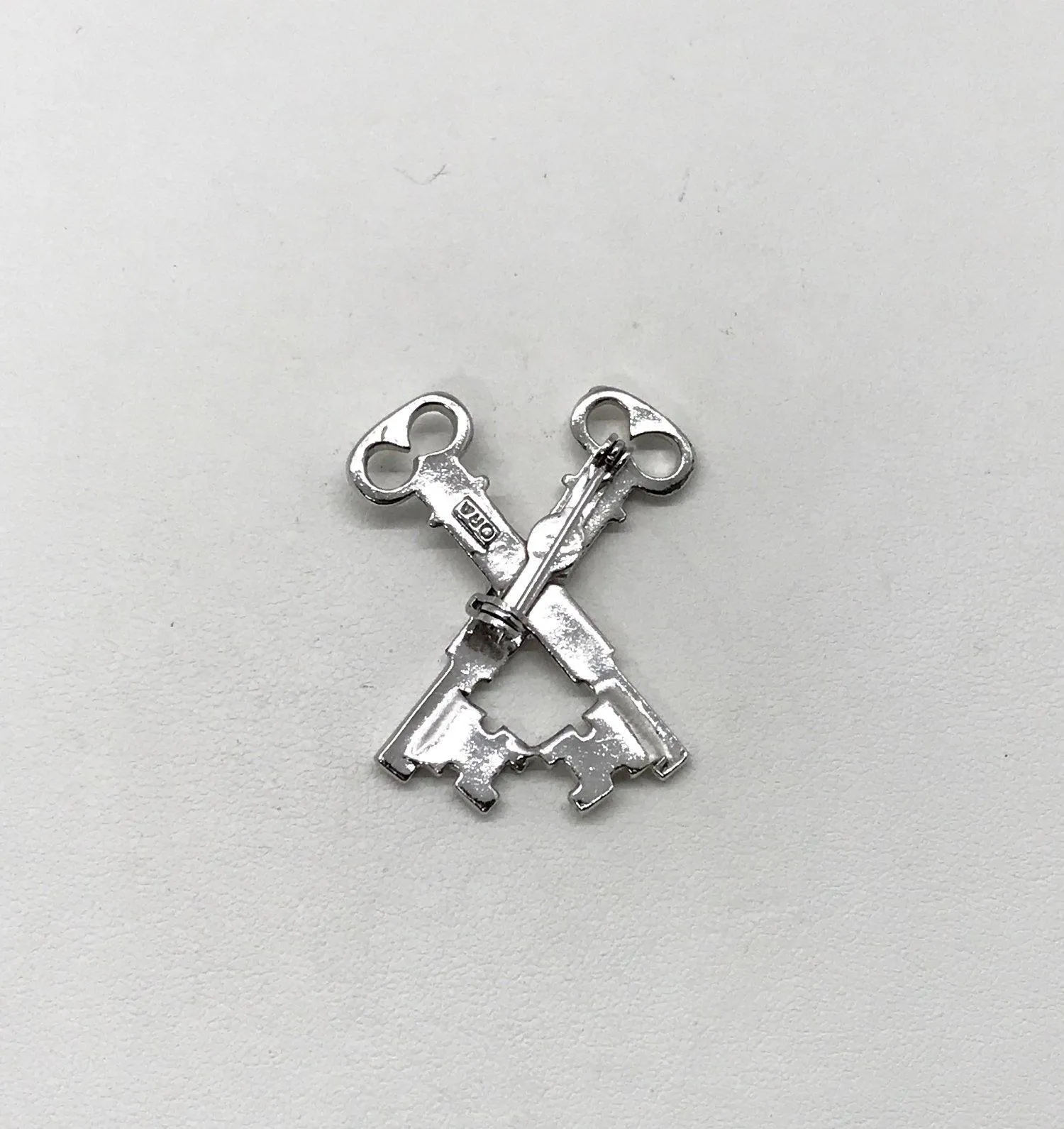 Vintage Silver Crossed Keys Brooch by Ora