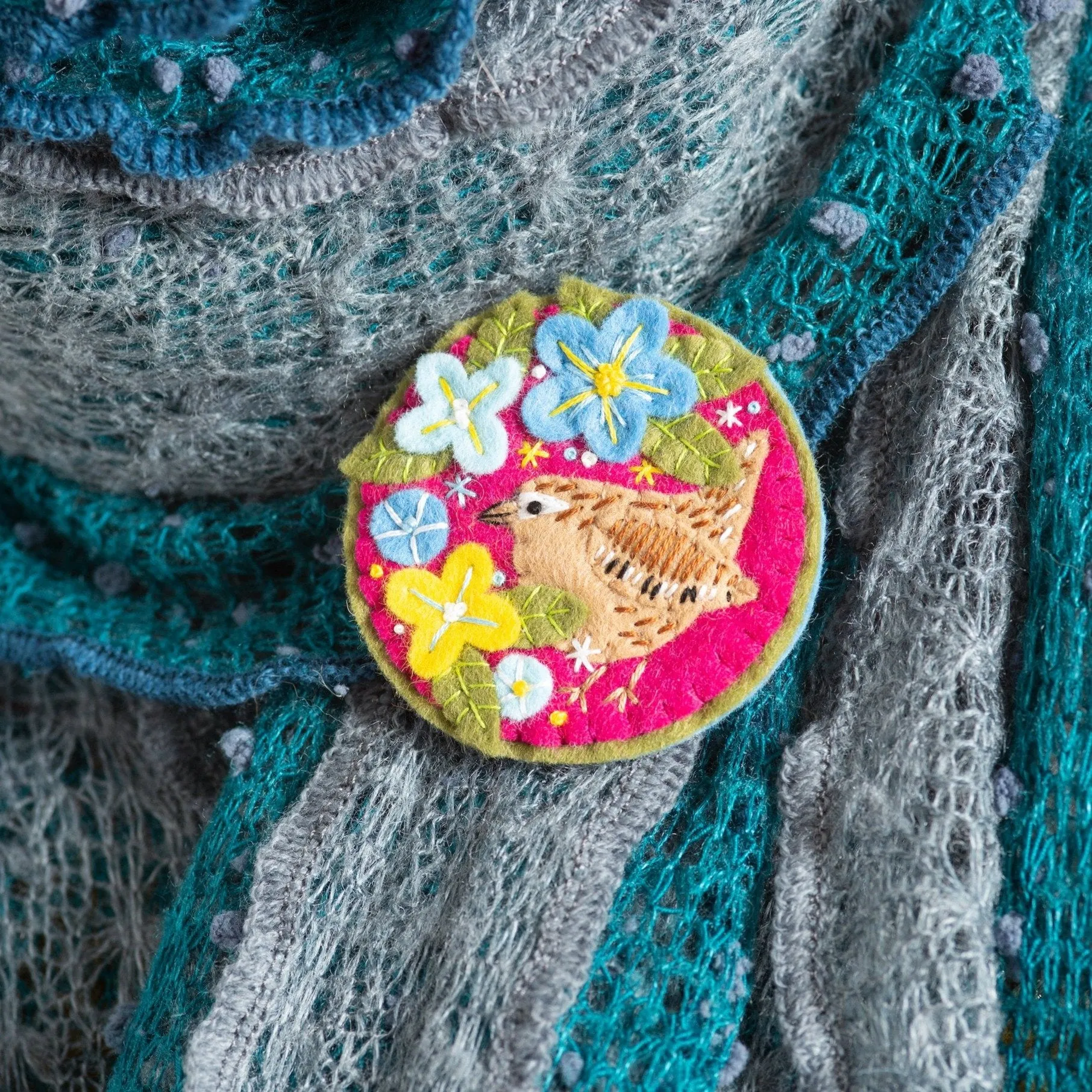 Wren Felt Craft Brooch Kit